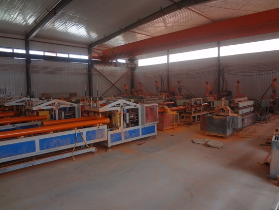 MPP高性能電纜保護(hù)套管設(shè)備 (1)